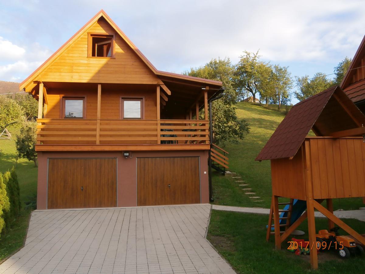 Villa Zrubovy Dom Silvia Trstené Esterno foto